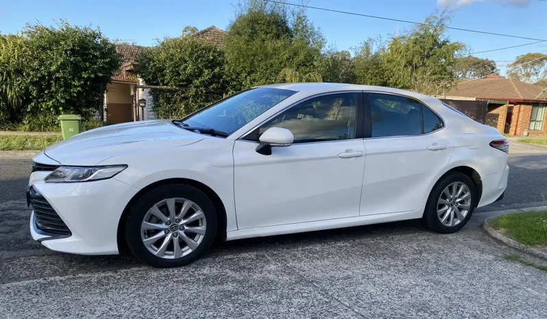 
								Toyota Camry 2018 full									