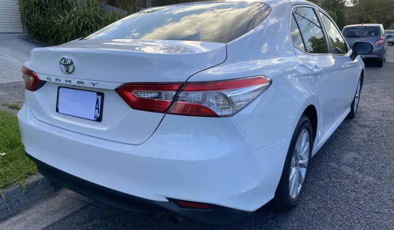 
								Toyota Camry 2018 full									