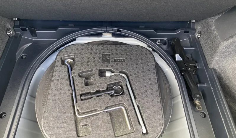 
								Toyota Corolla 2015 full									