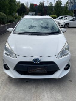 Toyota Prius-C 2016