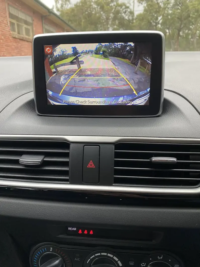 
								MAZDA 3 MAXX SPORT 2014 full									