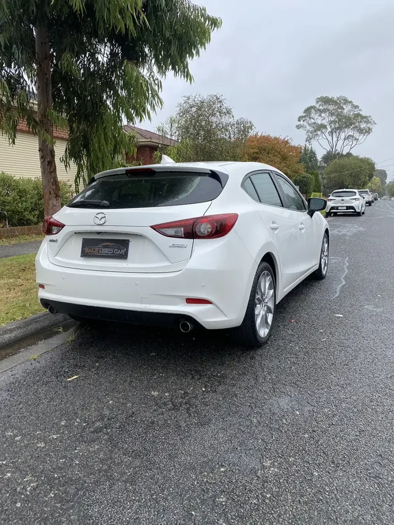 
								MAZDA 3 SP25 GT 2018 full									