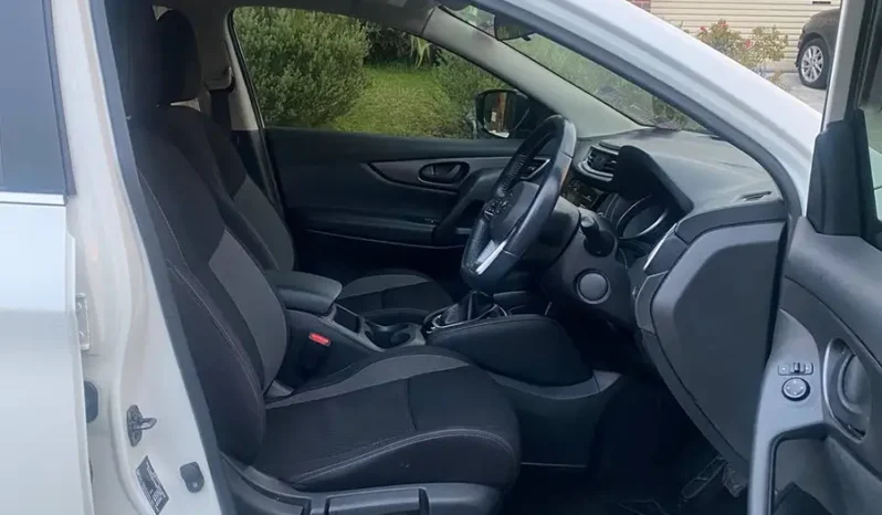 
								Nissan Qashqai 2018 full									