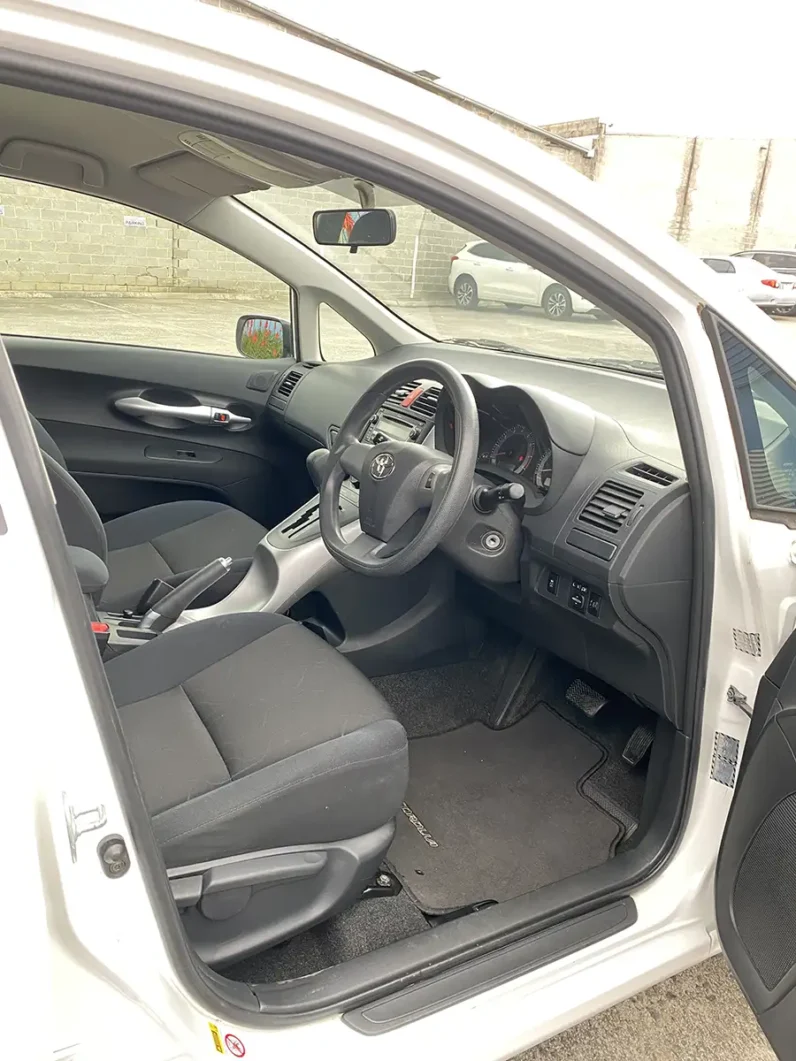 
								TOYOTA COROLLA 2010 full									
