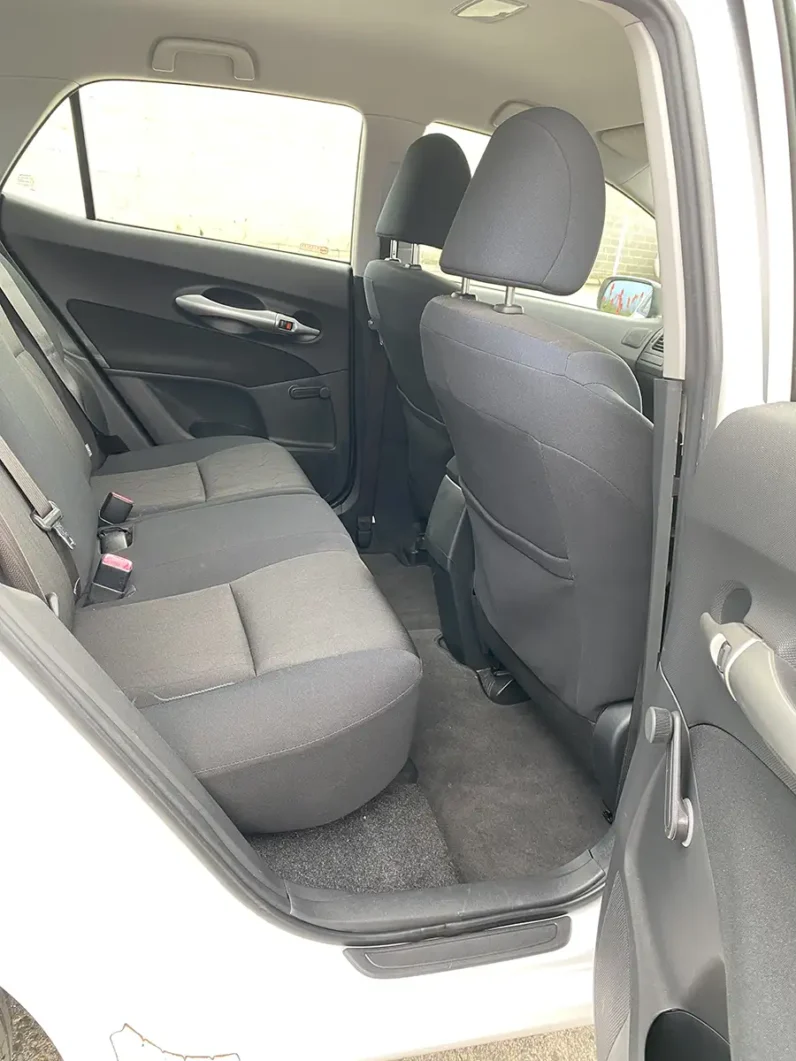
								TOYOTA COROLLA 2010 full									