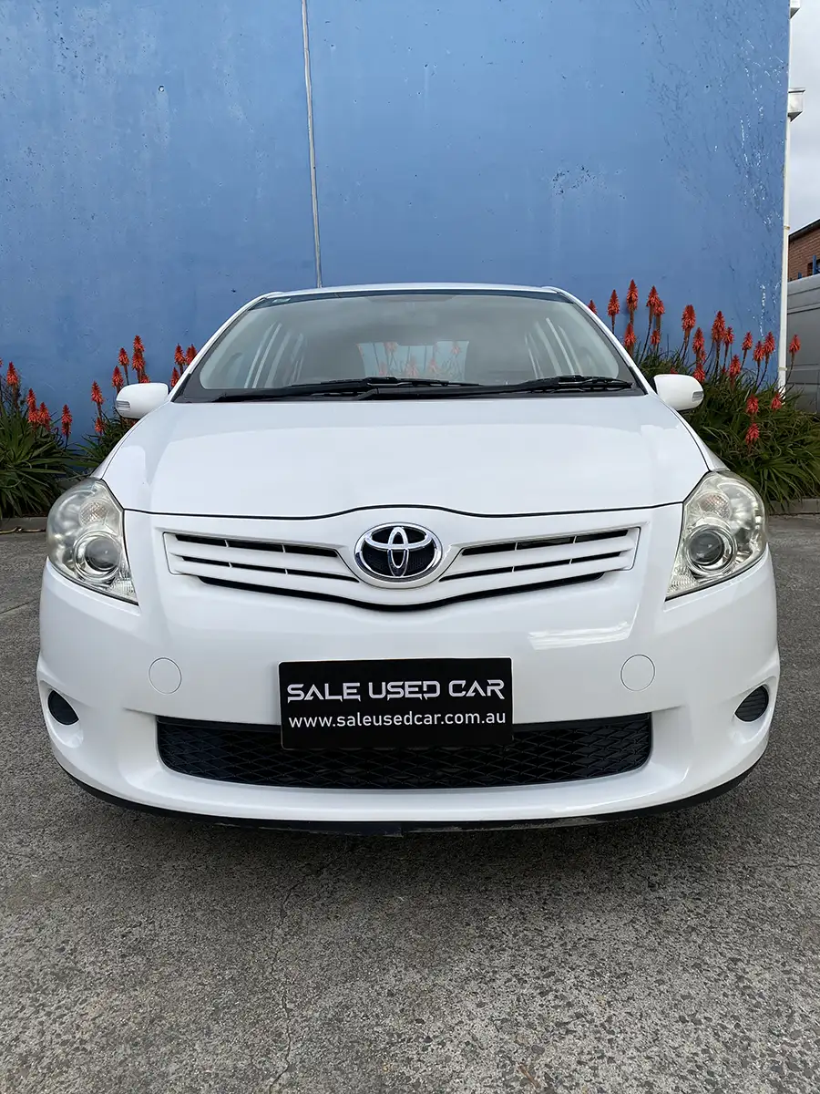 TOYOTA COROLLA 2010