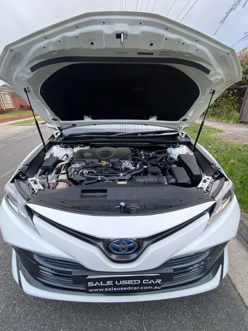 
								Toyota Camry Hybrid 2018 full									