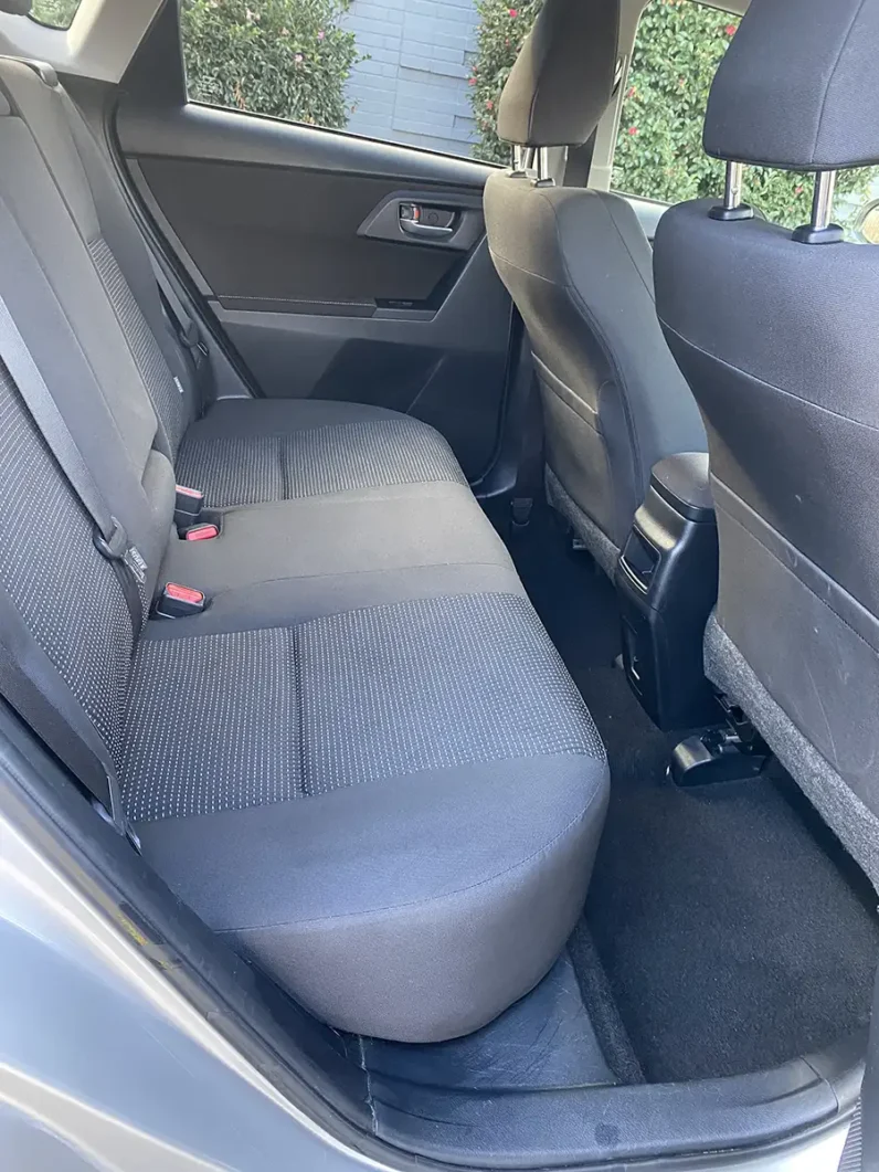 
								Toyota Corolla Ascent Sport 2017 full									