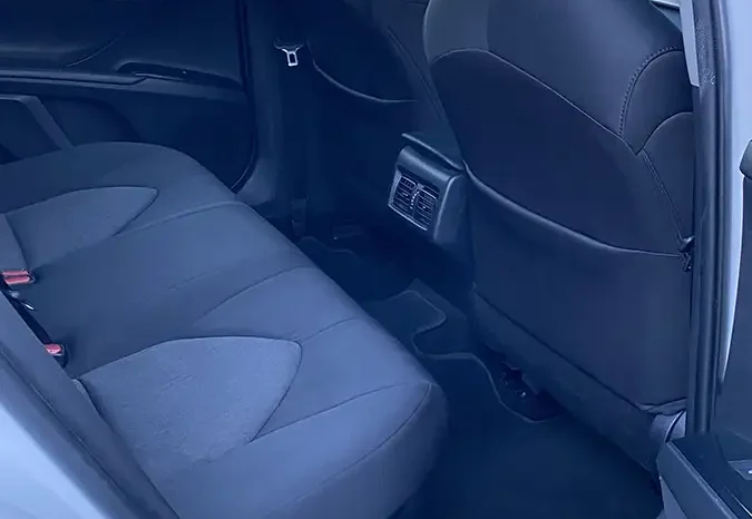 
								TOYOTA CAMRY HYBRID 2019 full									