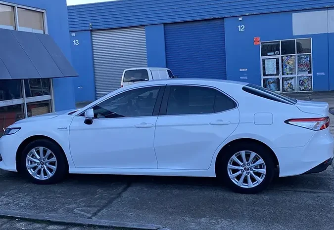 
								TOYOTA CAMRY HYBRID 2019 full									