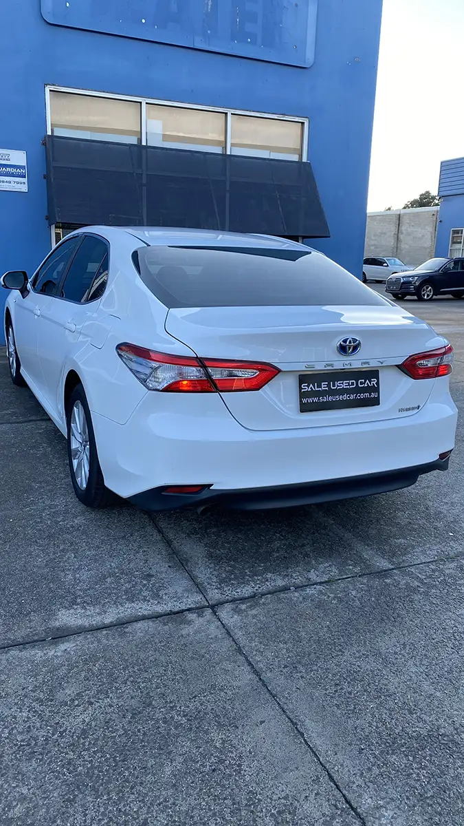 TOYOTA CAMRY HYBRID 2019