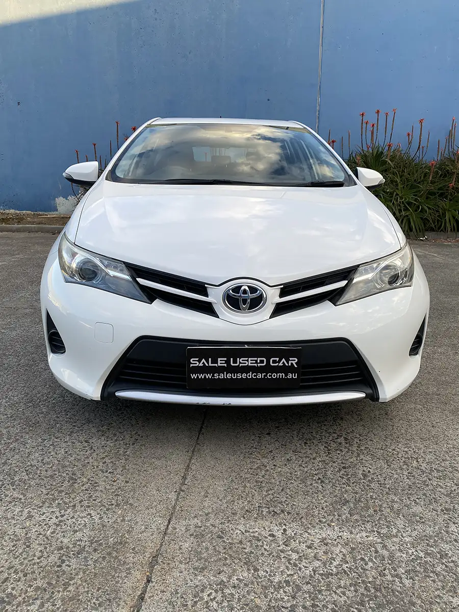 TOYOTA COROLLA 2013