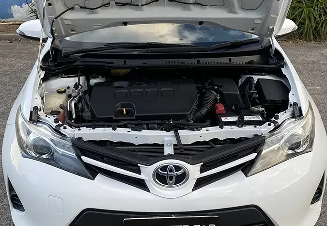
								TOYOTA COROLLA 2013 full									