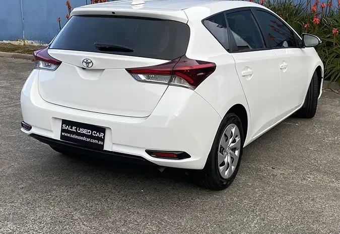 
								TOYOTA COROLLA 2017 full									