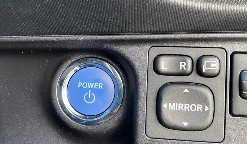 
								TOYOTA PRIUS-C HYBRID 2016 full									