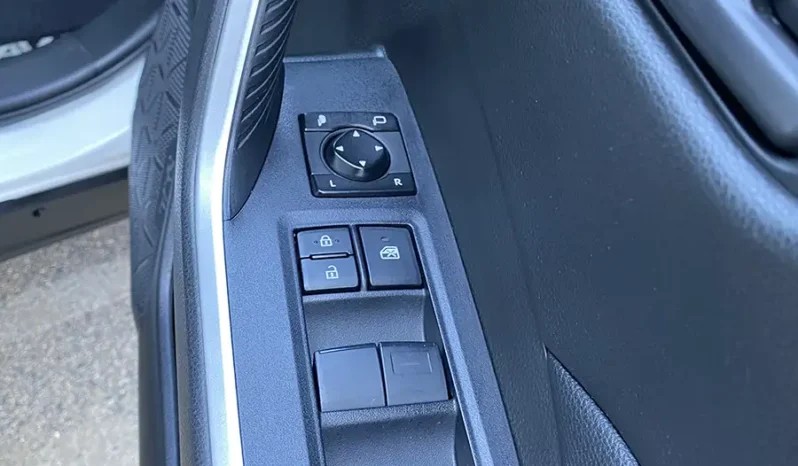
								TOYOTA RAV4 GX HYBRID 2020 full									
