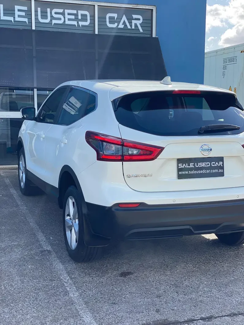 
								NISSAN QASHQAI 2018 full									
