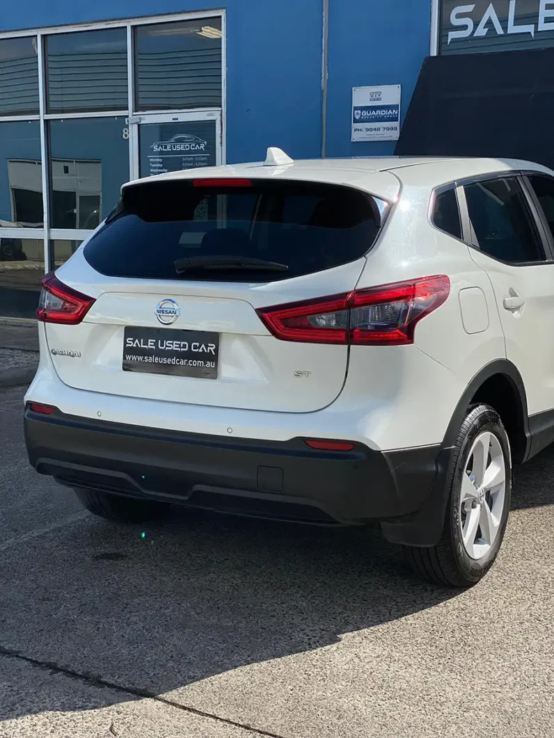 
								NISSAN QASHQAI 2018 full									