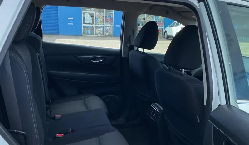 
								NISSAN X-Trail ST 2018 full									