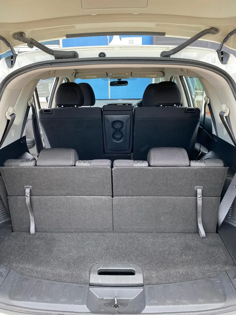 
								NISSAN X-Trail ST 2018 full									