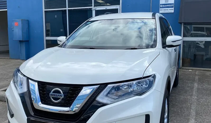
								NISSAN X-Trail ST 2018 full									