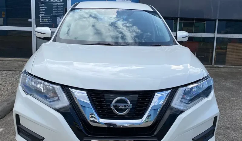 
								NISSAN X-Trail ST 2018 full									
