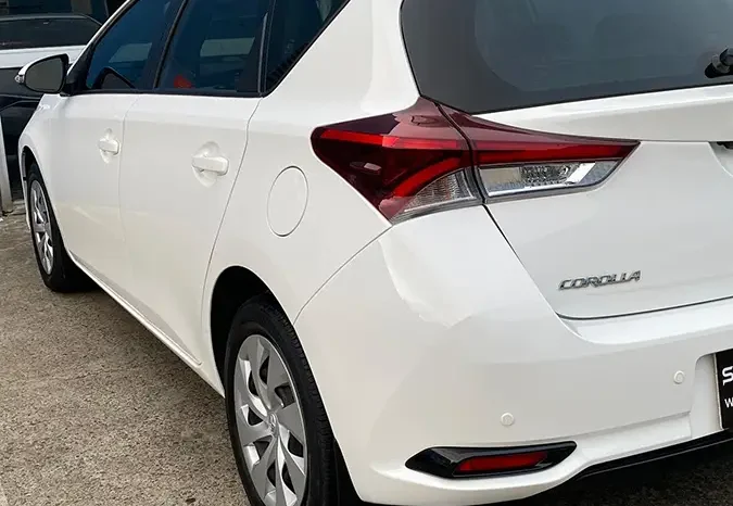 
								TOYOTA COROLLA 2017 full									