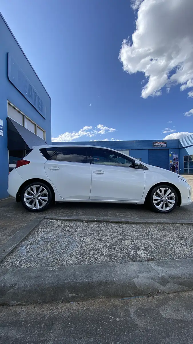 TOYOTA COROLLA LEVIN ZR 2013