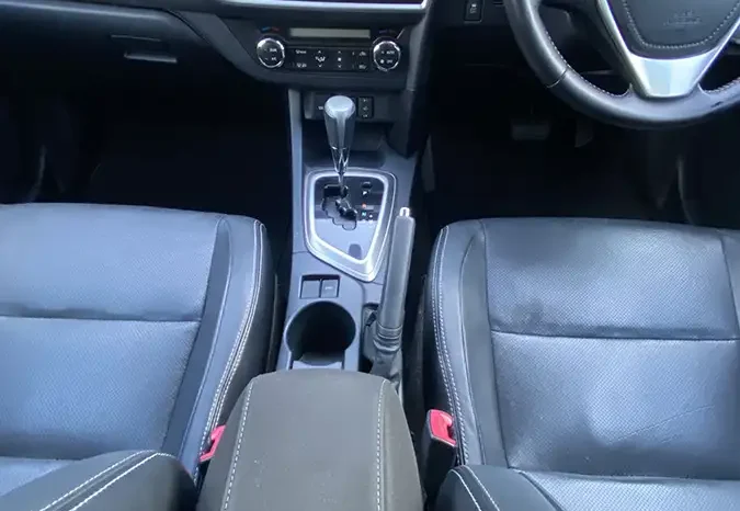 
								TOYOTA COROLLA LEVIN ZR 2013 full									