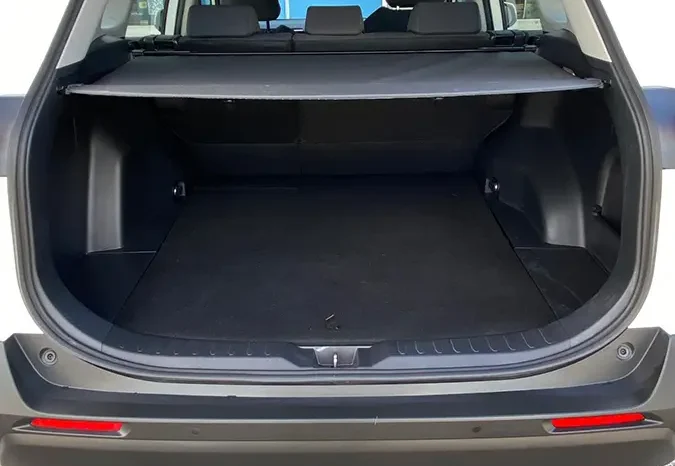 
								TOYOTA RAV4 GX HYBRID 2020 (B) full									