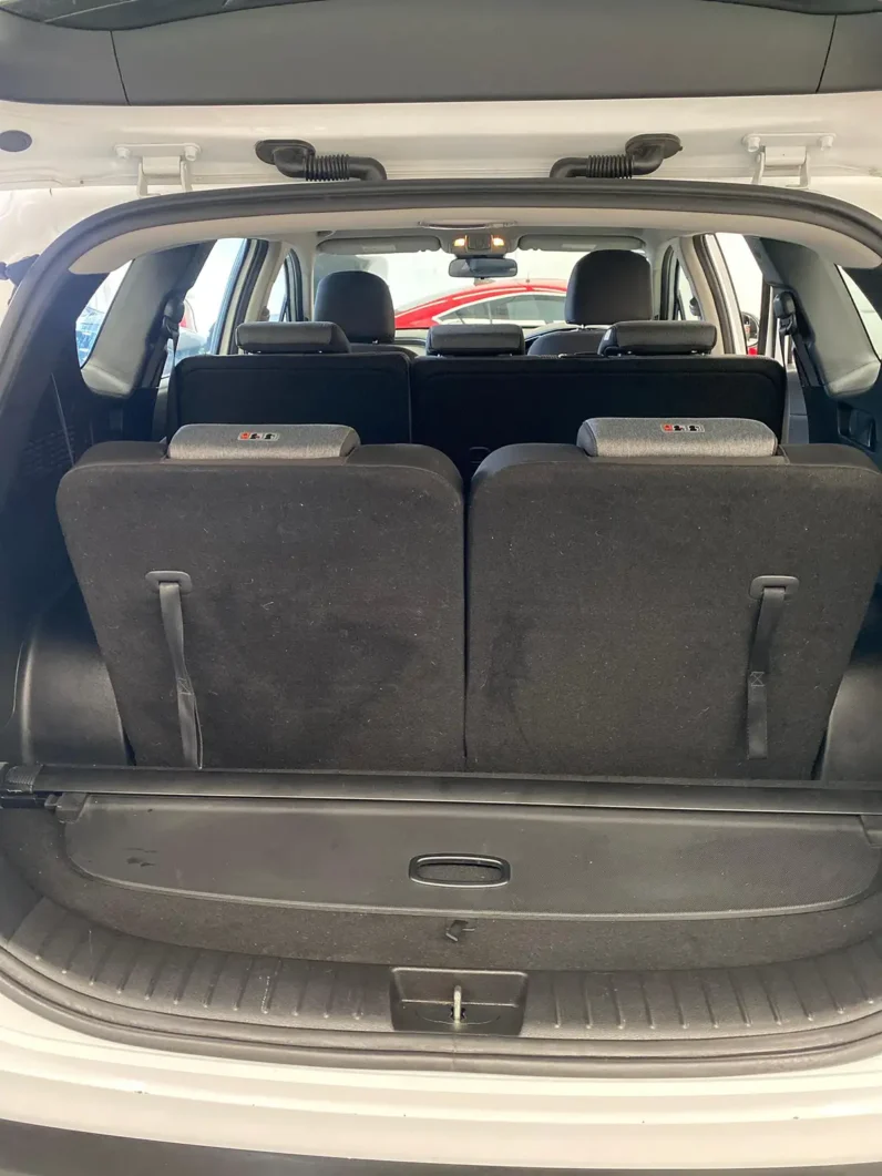 
								HYUNDAI SANTA FE 2019 full									