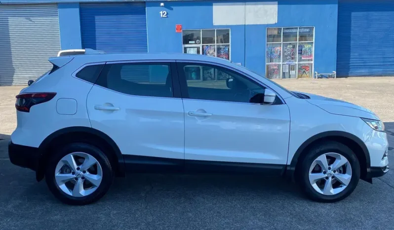 
								Nissan Qashqai 2018 full									