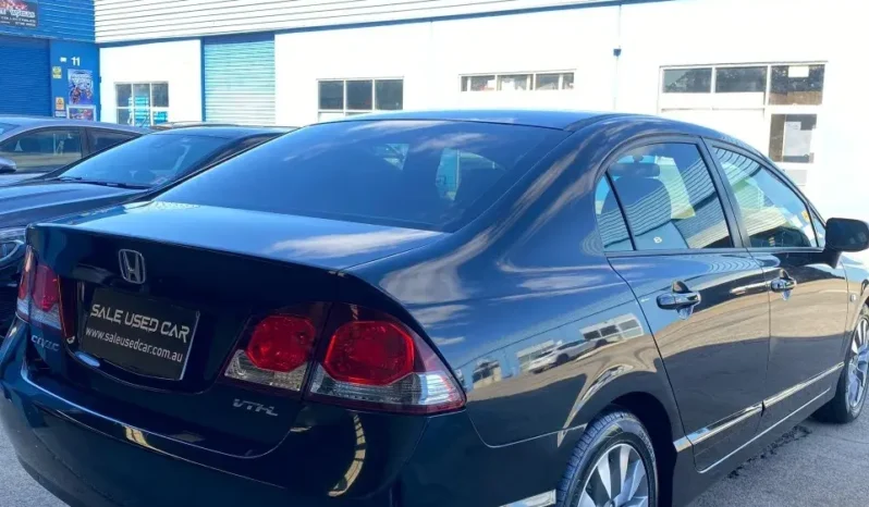 
								Honda Civic VTI-L 2011 full									