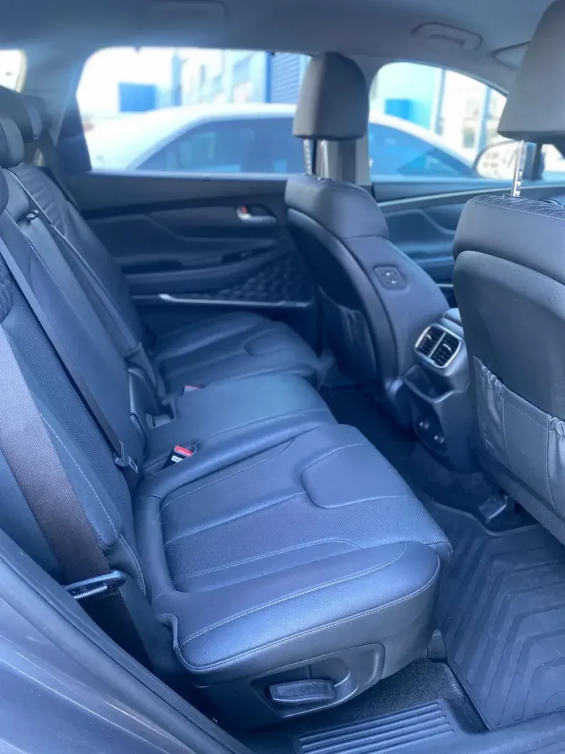 
								Hyundai Santa FE Elite 4×4 Diesel 2020 full									