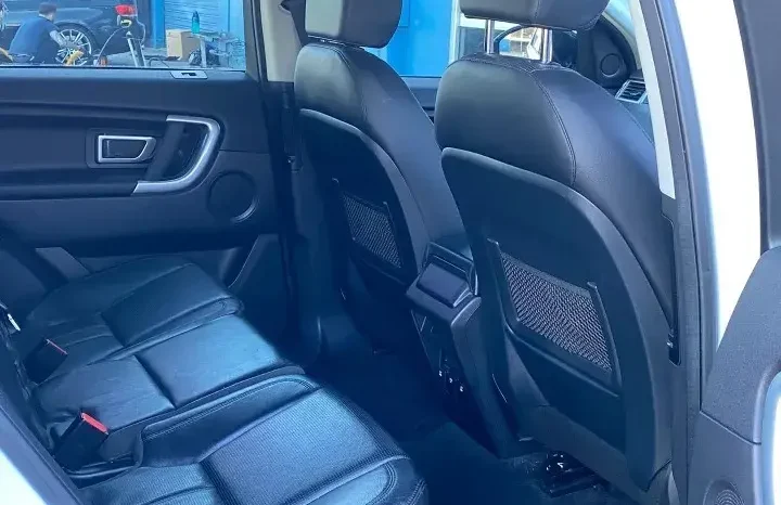 
								Land Rover Discovery Sport SD4 SE 2015 full									