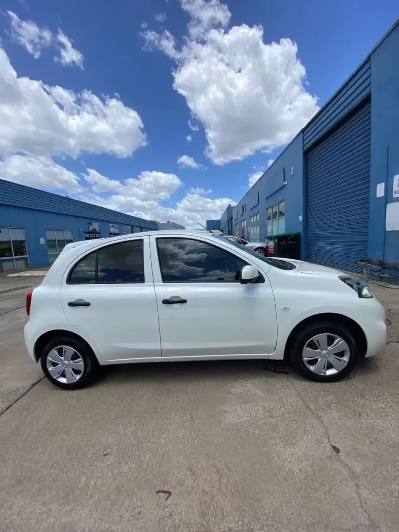 
								Nissan Micra 2016 full									