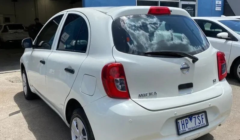 
								Nissan Micra 2016 full									