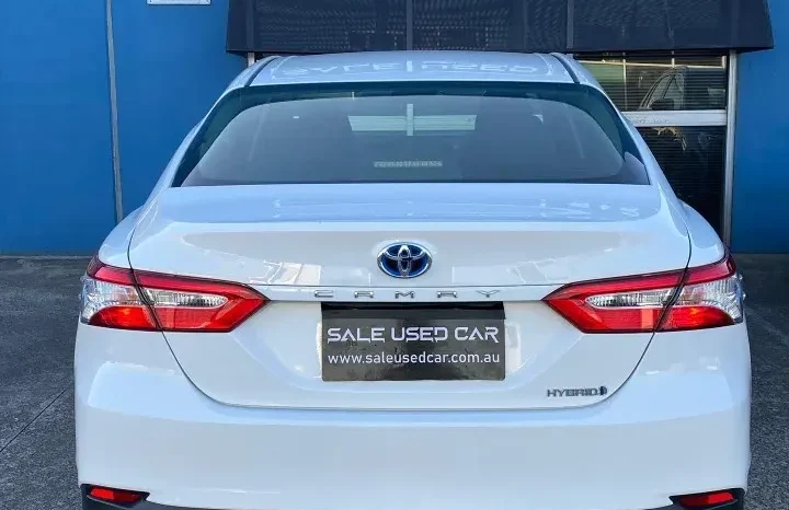 
								Toyota Camry Hybrid 2020 full									