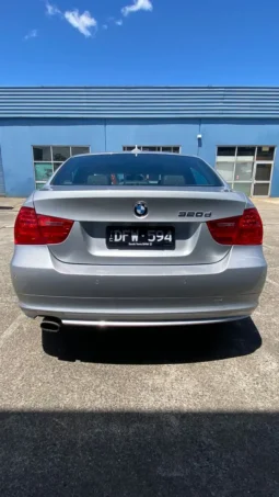BMW 3 Series E90 320d 2011