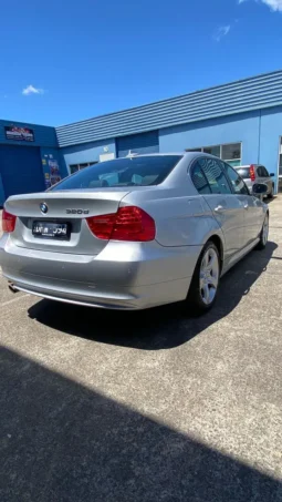 BMW 3 Series E90 320d 2011