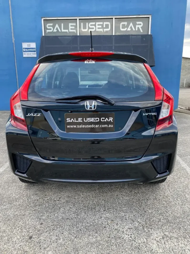 
								HONDA JAZZ VTI 2015 full									