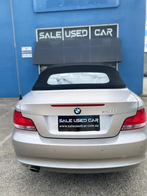 BMW 1 Series 120i Convertible 2011