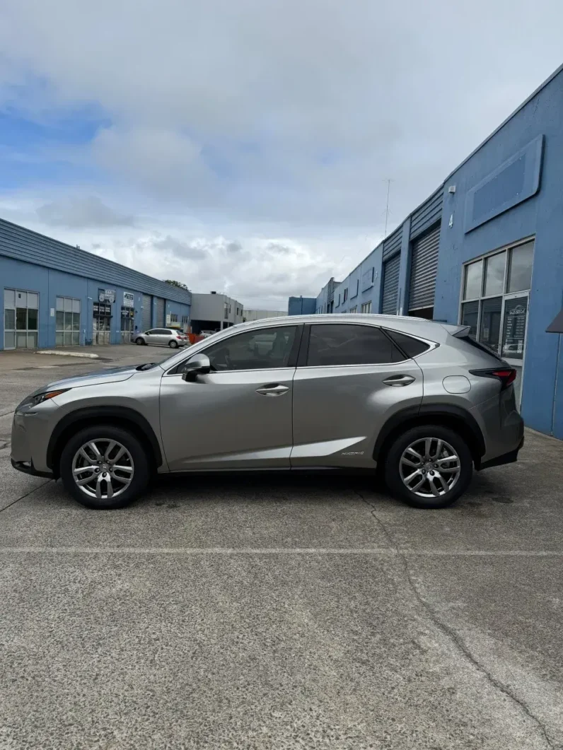 
								LEXUS NX300h LUXURY 2016 full									
