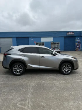 LEXUS NX300h LUXURY 2016