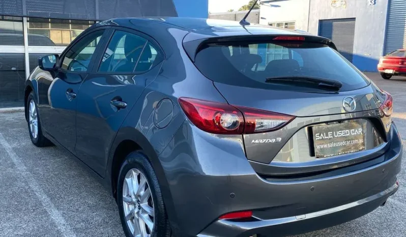 
								MAZDA 3 NEO SPORT 2018 full									