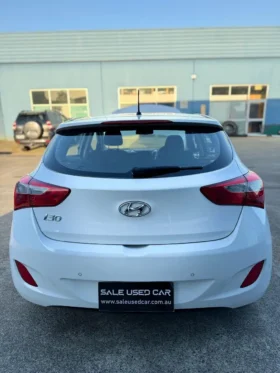 Hyundai i30 2016