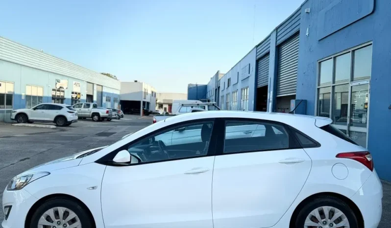 
								Hyundai i30 2016 full									