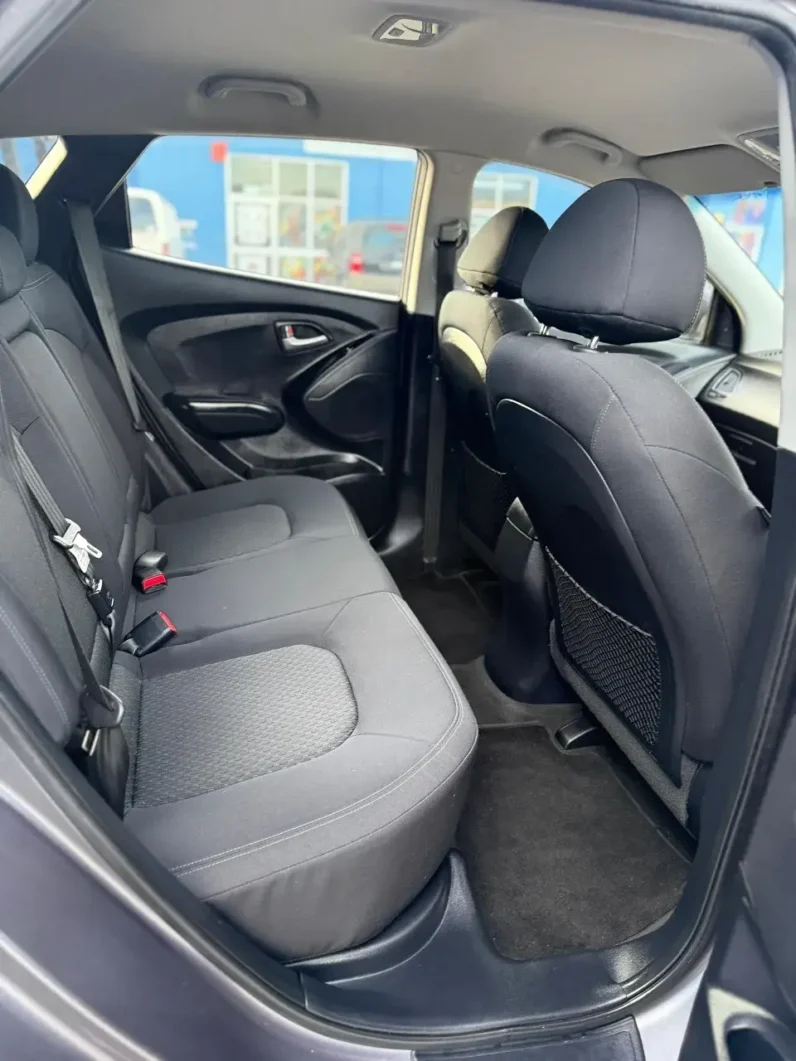 
								Hyundai ix35 2011 full									