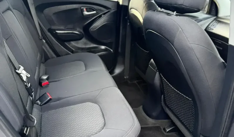 
								Hyundai ix35 2011 full									