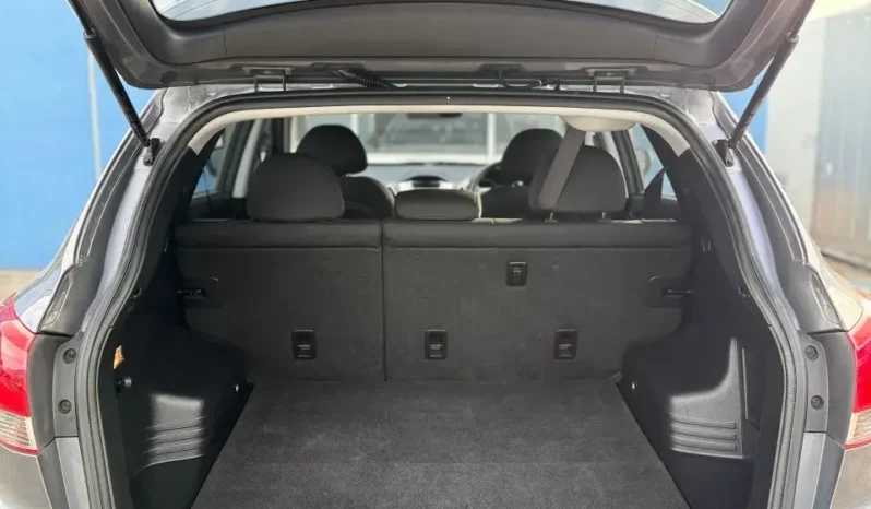 
								Hyundai ix35 2011 full									